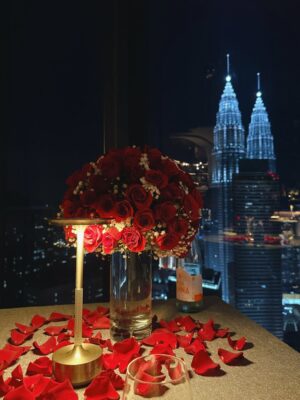 Mira Filzah Instagram - 5 years of love, growth, and memories - and @eqkualumpur made our anniversary truly unforgettable. 🌹✨
From the warm welcome in their stunning grand lobby to breathtaking skyline views, serene spa moments, and unforgettable dining - every detail was filled with thought and care. 🌇🌟
What made it even more special? EQ’s warmth extended to our little one too, with a sweet welcome just for him. 🧸❤️ It turned a couple’s celebration into a beautiful family memory.
For #EmirAmirah, this milestone was about honoring the past and dreaming of the future — and EQ was the perfect setting for both. Here’s to love, intention, and moments that last forever.
#EQKL