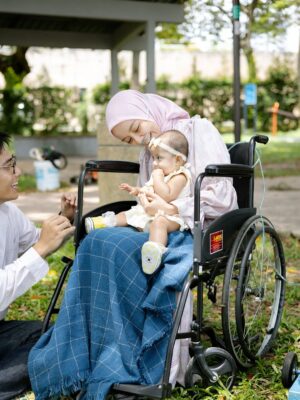 Mira Filzah Instagram - Mungkin di lain kehidupan, kita tak perlu berpisah.
Tamat.