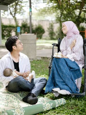 Mira Filzah Instagram - Mungkin di lain kehidupan, kita tak perlu berpisah.
Tamat.