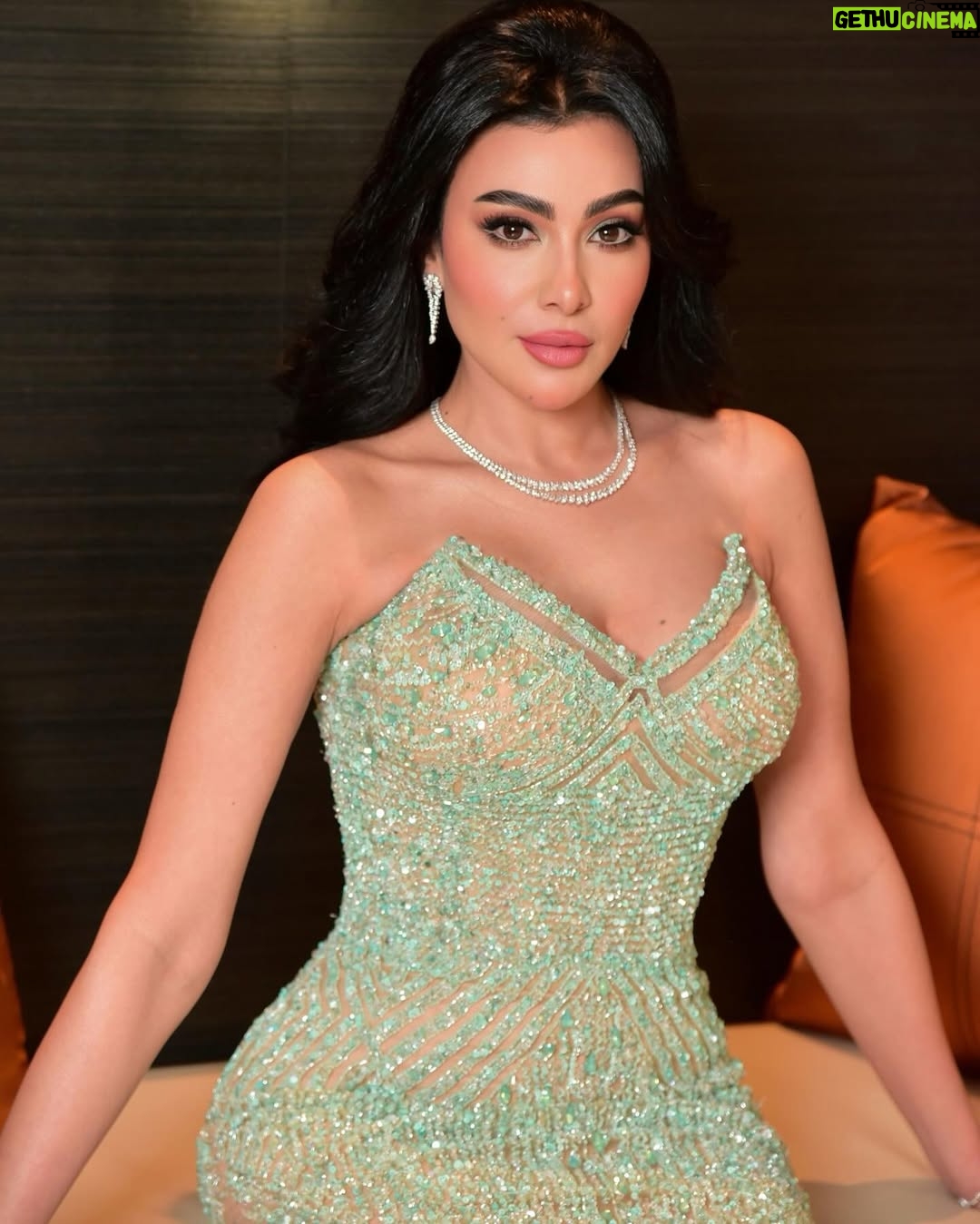 Mirhan Hussein - 48.8K Likes - 💜💜💜
@peterabdelkarim 
@alfardanjewellery.ksa 
@sheclutches 
@sarah_makeup1 
@hanan_hairstyle2015 
@ziadalsaleh 
@sahar_photex
@nadimturkiah
@joyawards 
@gea_saudi 
@riyadhseason