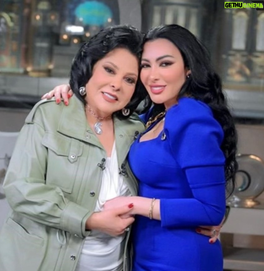 Mirhan Hussein - 48K Likes - كل سنة وانتي طيبة و قمر و ألذ ست في الدنيا 
بحبك ❤️ 
@essyounis