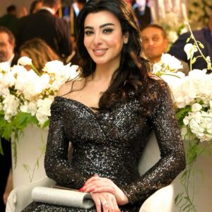 Mirhan Hussein Instagram - مبروك يا أحلى عروسة ، ربنا يفرحك دايماً 🥰و يكتبلكوا الخير كله❤️
@maifarouk @mohamed.elamrosyy 

Dress by @ahmedabdullah_official