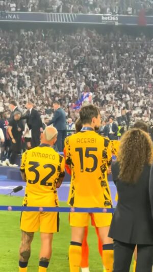 Miroslava Montemayor Instagram - El futbol te da revanchas ✨ #psg #inter #championsleague