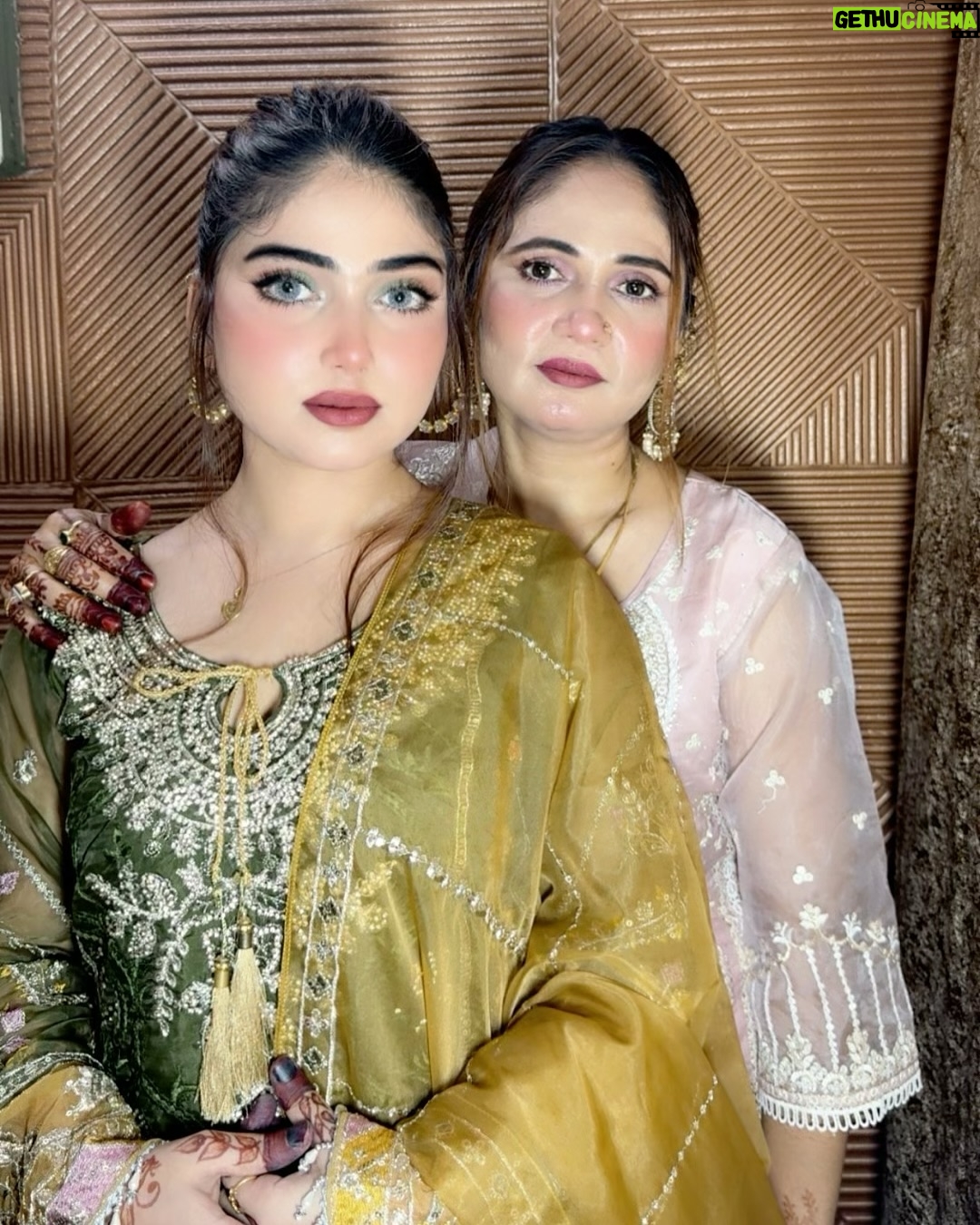 Miss Falak - 3 Likes - Eid ul adha Mubarak ❤️🌸🫣
..
..
..
