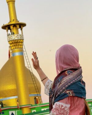 Miss Falak Instagram - SHAH E MARDAA
SHER E YAZDAA
QUW'WAT E PARWARDIGAAR
LA FATAA ILLA ALI LA SAIF ILLA ZULFIQAAR
.
❤️moula ali🖤✋🏻
..
..
#missfalak #moulaali #13rajab #13rajabsoon