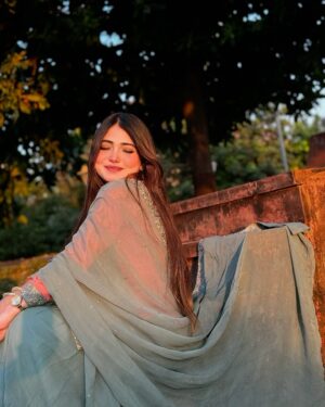 Miss Falak Instagram - Happiens looks gorgeous on you🕊️🌸
..
..
Click : @_abdullah__09
Dress deigns create : @husnara._shaikh
..
..
..
#missfalak #feed