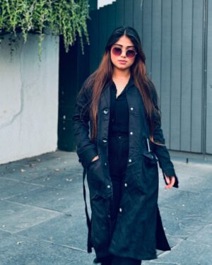 Miss Falak Instagram - He taught me how to love, but not how to stop ❤️🩹
..
..
..
#missfalak #post