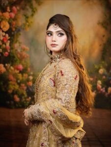 Actress Miss Falak HD Photos and Wallpapers September 2025