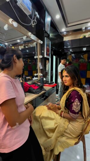 Misti Singharoy Instagram - তোমাদের প্রবলেম হয়না 🙄🙄🙄????