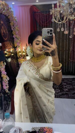 Misti Singharoy Instagram - 🙈