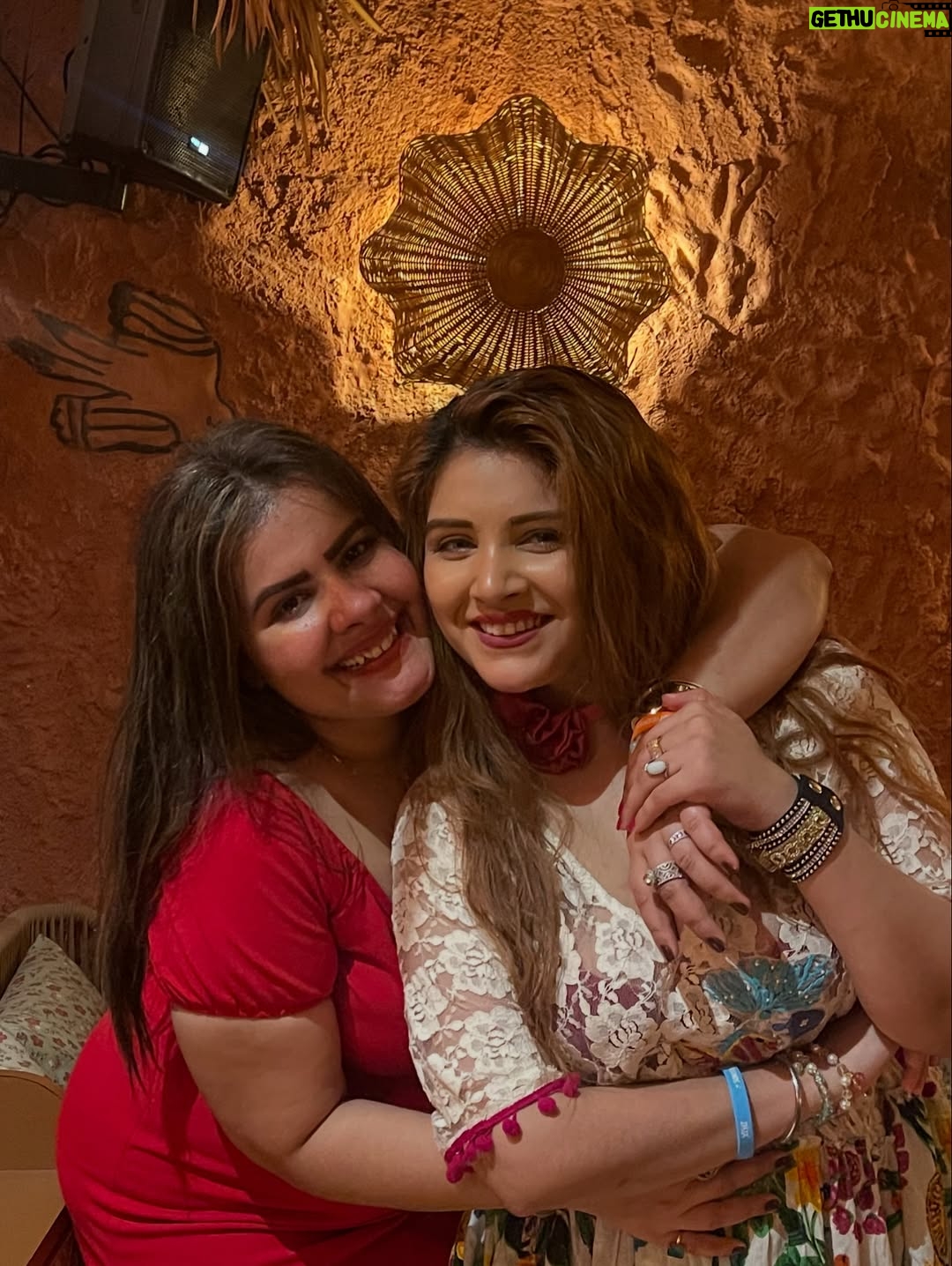 Mithila Purohit - 2.5K Likes - Soul sisters, laughter blisters & memories that last forever. Happy Friendship Day !
@shehzadisammy @aasmali1 @zoyakhan_official588 
.
#friendshipday2025 #bff #staytogether #crazygirls