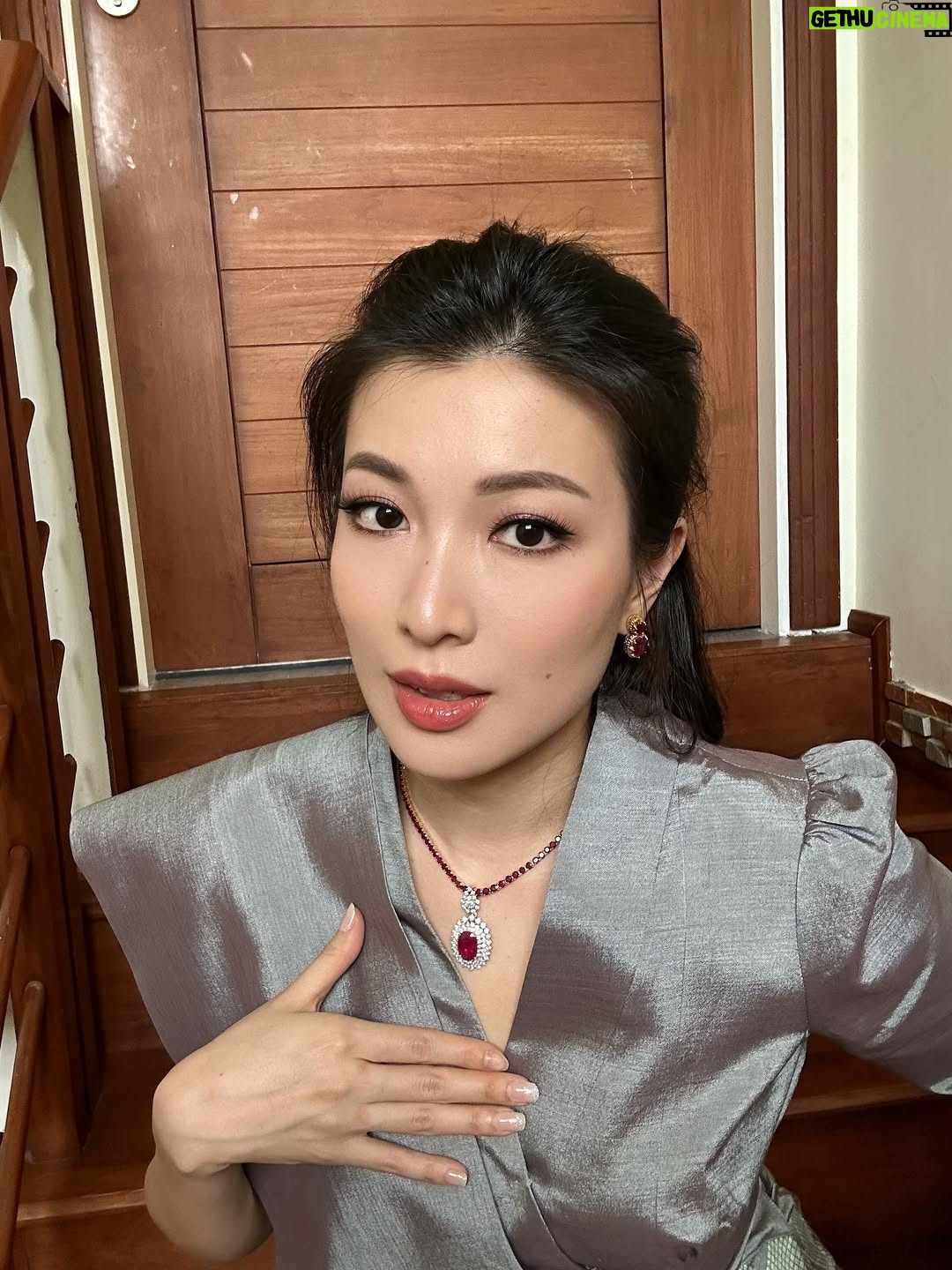 Moe Set Wine - 2.4K Likes - I draw the blinds, they don’t need to see me cry . Coz even if they understand , they don’t understand 😏 #onmyway #myanmar #ootd