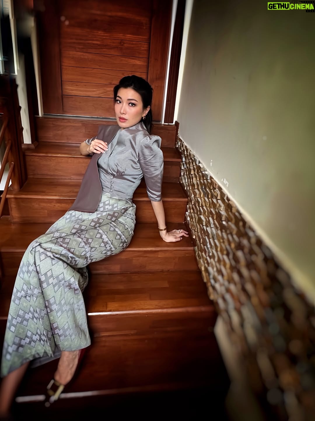 Moe Set Wine - 2.4K Likes - I draw the blinds, they don’t need to see me cry . Coz even if they understand , they don’t understand 😏 #onmyway #myanmar #ootd