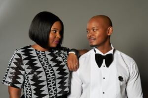 Mogau Motlhatswi Instagram - #ThoMapi can’t keep their eyes off each other even at a work shoot!👀❤️🔥🔥🔥
#SkeemSaam