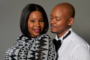 Mogau Motlhatswi Instagram - #ThoMapi can’t keep their eyes off each other even at a work shoot!👀❤️🔥🔥🔥
#SkeemSaam