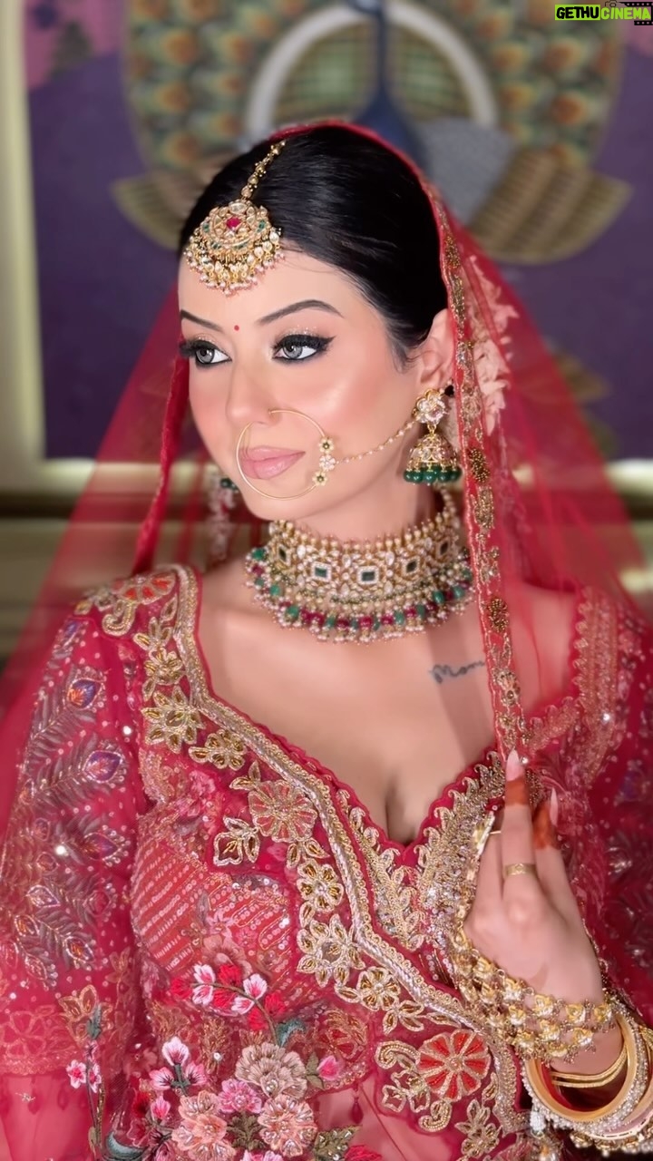 Molina Sodhi - 450 Likes - तमन्ना• تمنا • Desire 🌹

Outfit: @nehazzbridal_outfits_jewelry 
Mua: @nehazzbridalmakeup 

#indianwedding #heritagebridal #punjabiwedding #weddingdress #bride #weddingmakeup