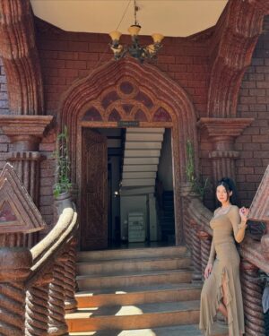 Molina Sodhi Instagram - The perfect place to relax and recharge @thebykehotels.india 🤎

#staycation #goa #northgoa #travel #goastays