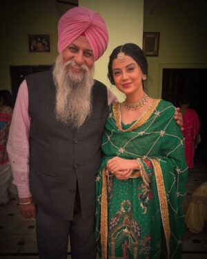 Molina Sodhi Instagram - From The Set 🎬 of My Upcoming Punjabi Movie: Sahib Jinna Diya Manne