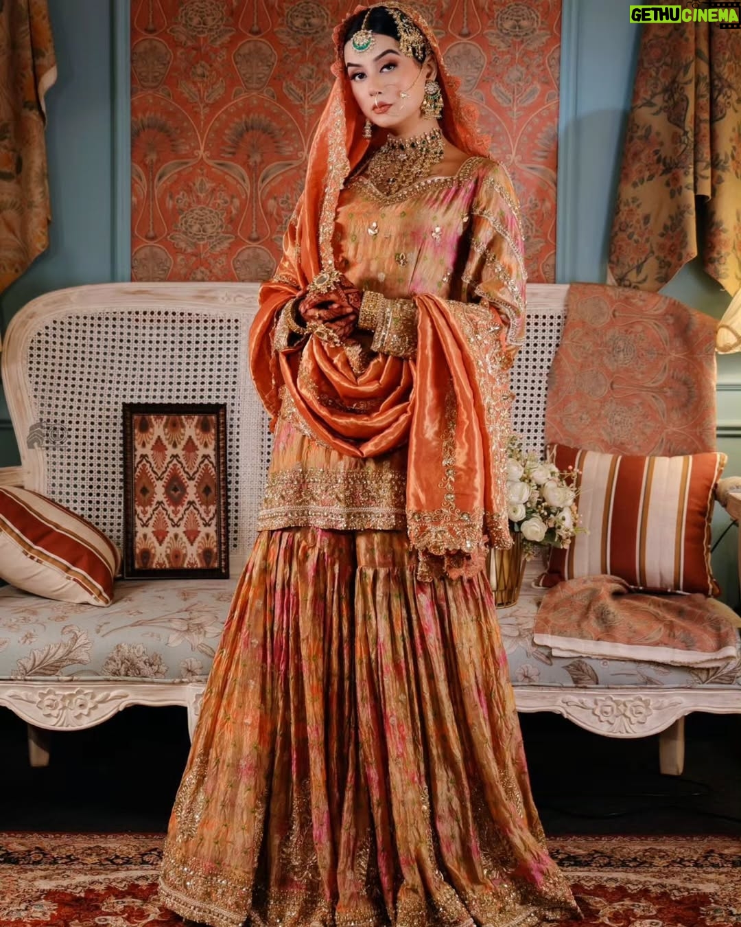 Molina Sodhi - 1K Likes - @molinasodhiofficial looking damm gorgeous in her latest photohoot

#molinasodhi #ethnicwear #photoshoot #actress
#model

#punjabigrooves