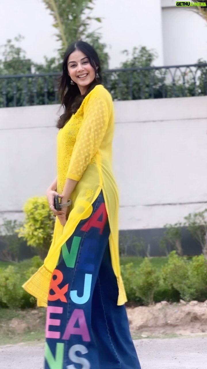 Molina Sodhi - 1.1K Likes - Rooh 💛