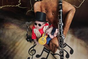 Mona Allen Instagram - Slash junior, Rock Oo 🤘🏻
Photoshoot Newborn Persia Pekin baby of @mona.allen & @pekin7words
.
Tema : Slash (Rock Oo)
.
#heartshotfocus #heartshotstudio #newbornphotography #gambarbaby #babyboy #babygirl #newbornphotographer #newbornbaby #newbornprops #cutebaby #newbornasia #newbornkualalumpur #newbornselangor #newbornshahalam #newbornbangi #newborndamansara #newbornklang #newborncheras