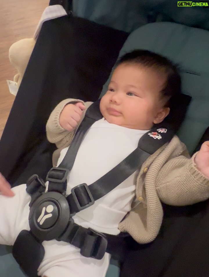 Mona Ratuliu - 8.4K Likes - Jagain danish sambil jalan2 keliling mall sementara kakak2nya main. Ini latihan nanti kalau jalan2 keluar negri kira2 gini formasinya ya kak @kesharatuliu05 @adhipermana_ 🤗
