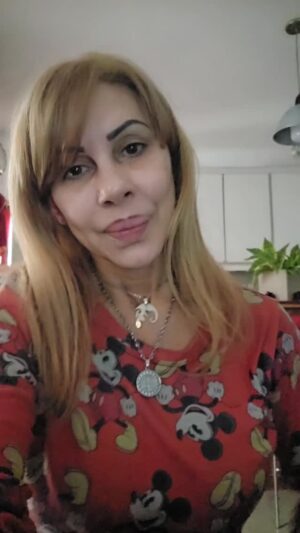 Mónica Farro Instagram -