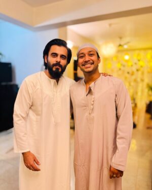 Mumtaheena Toya Instagram - True blessings are not just in the food we share, but in the love and laughter around the table. Grateful for this beautiful Iftar with my dear ones!
🌸🍽️✨