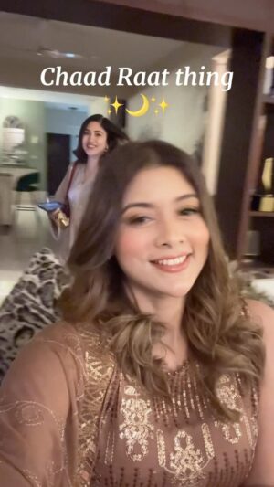 Mumtaheena Toya Instagram - Chaad Raat!! Eid Mubarak ✨🌙✨