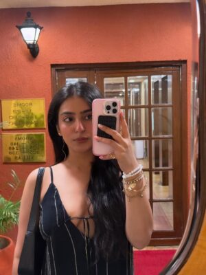 Muskaan Nayyar Instagram - Showing up