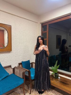 Muskaan Nayyar Instagram - Showing up