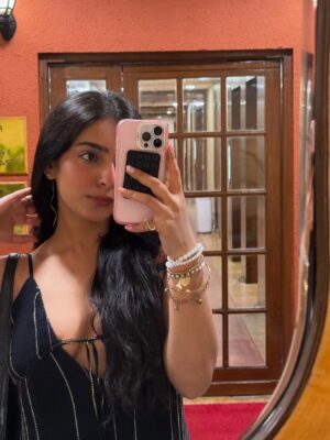 Muskaan Nayyar Instagram - Showing up