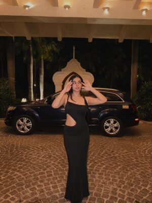 Muskaan Nayyar Instagram - 🂡