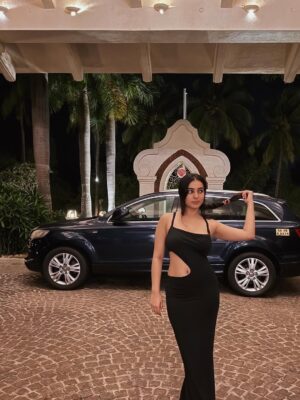 Muskaan Nayyar Instagram - 🂡