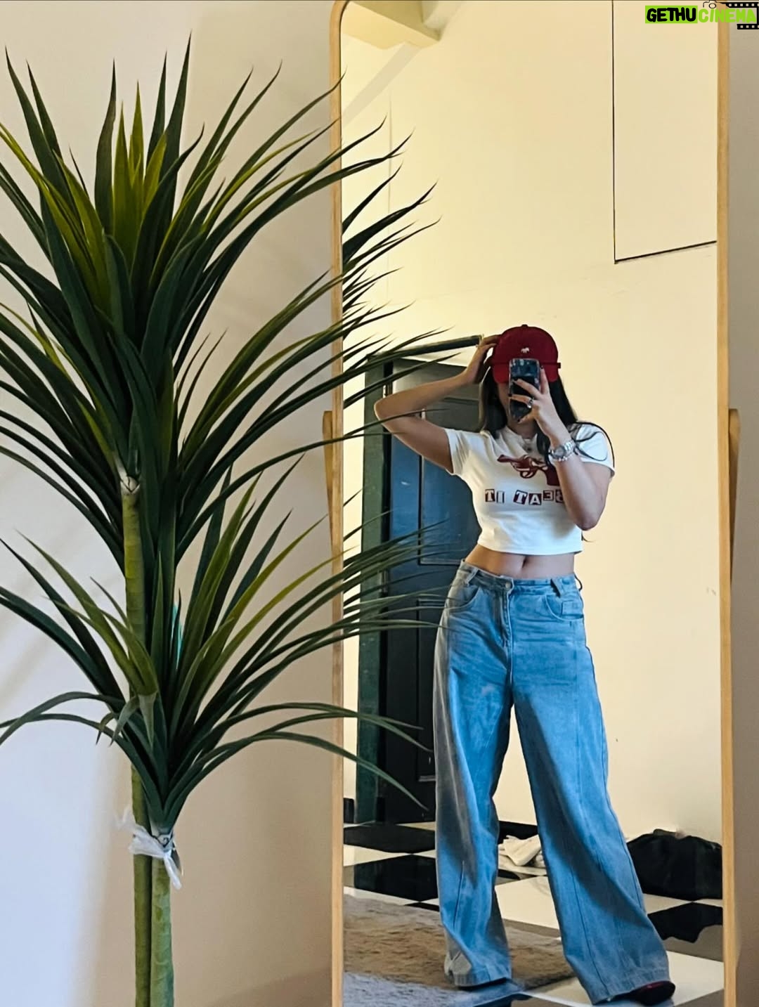 Muskaan Nayyar - 1.3K Likes - 🍒