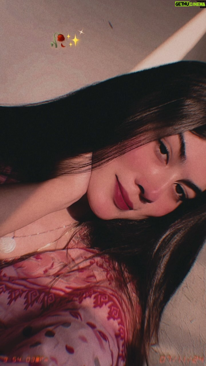 Muskan Saaphee - 36.5K Likes - Ishq🥀✨
.
.
.
.
.
.
#mussfam #reels #reelitfeelit #reelkarofeelkaro #reelvideo #reelsinstagram #reelindia #explore #explorepage #foryou #foryoupage #trending #trendingnow #trendingreels #trendingaudio #trendingsong #trendingpost #viral