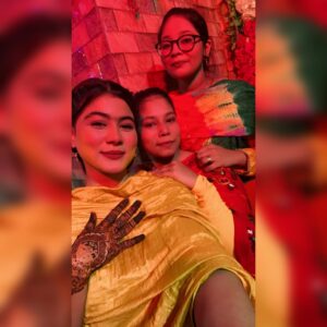 Muskan Saaphee Instagram - Haldi vibe!!! 🌼💛
.
.
.
.
.
.
.
#mussfam #instagood #instalike #instafashion #instalove #instadaily #haldiceremony #vibe #haldifunction #explore #explorepage #foryou #foryoupage #trending #trendingsongs #trendingaudio #fyp #picoftheday #sisterlove❤️