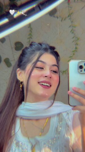 Muskan Saaphee Instagram - Ek zidd kare!!🕊️✨
.
.
.
.
#mussfam #reels #reelkarofeelkaro #reelitfeelit #reelinstagram #reelvideo #reelindia #explore #explorepage #foryou #foryoupage #trending #trendingnow #trendingreels #trendingsong #trendingvideos #viral