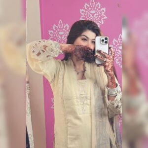 Muskan Saaphee Instagram - Kisi k liye apni adaatein badal dena b Ishq hai!!❤️🥀
.
.
.
.
.
.
.
#mussfam #mutif #love #explore #explorepage✨ #couple #goals #lovegoals #eid #mubarak #atifsaifee #foryou #foryoypage #trending #trending #trendingreels #trendingaudio #viral #post
