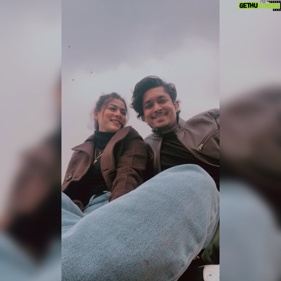 Muskan Saaphee - 13.3K Likes - Tm mile har khusi mil gayi hai hume 
Lagta hai ki dusri zindagi mil gayi hai Hume!!!♥️✨🥀
 .
.
.
.
.
.
.
.
.
.
#mussfam #mutif #loveislove #lovegoals #couplegoals #insta #instagood #instalike #instagram #instafashion #instalove #instamood #instadaily #instacool #instaphoto #delhidiaries #likesforlike #memories #moment #vibe #viral