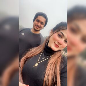 Muskan Saaphee Instagram - Tm mile har khusi mil gayi hai hume
Lagta hai ki dusri zindagi mil gayi hai Hume!!!♥️✨🥀
.
.
.
.
.
.
.
.
.
.
#mussfam #mutif #loveislove #lovegoals #couplegoals #insta #instagood #instalike #instagram #instafashion #instalove #instamood #instadaily #instacool #instaphoto #delhidiaries #likesforlike #memories #moment #vibe #viral