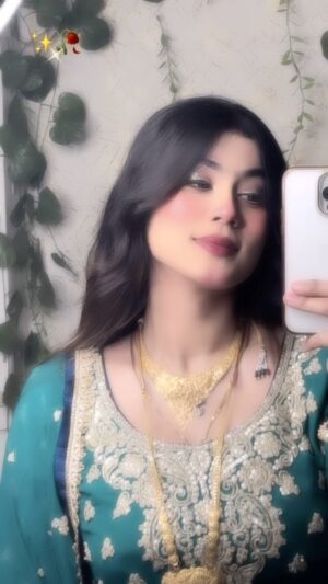 Muskan Saaphee Instagram - Oh mere sanam!!🥀✨
.
.
.
.
.
.
#mussfam #reels #reelitfeelit #reelkarofeelkaro #reelinstagram #reelvideo #reelindia #reelit #explore #explorepage #foryou #foryoupage #trending #trendingreels #trendingsongs #trendingaudio #trendingvideos #viral