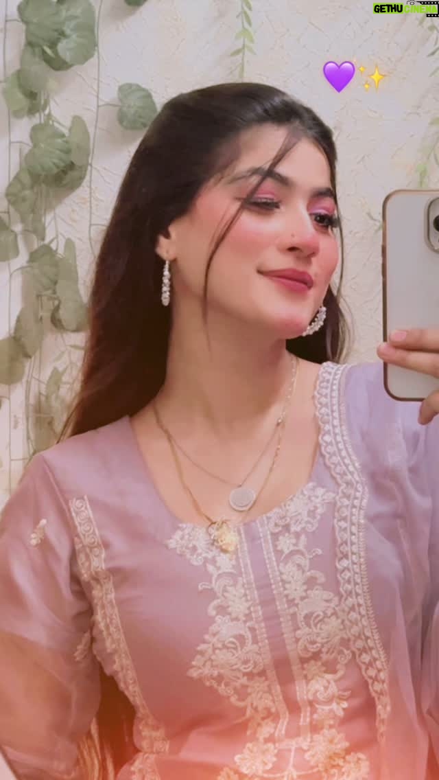 Muskan Saaphee - 14.3K Likes - Sarı duniya se!!!!✨💜
.
.
.
.
.
.
.
#mussfam #reel #reelfeelit #reelkarofeelkaro #reelinstagram #reelinsta #reelexplore #explore #explorepage✨ #foryou #foryoupage #trending #trendingreel #trendingsongs #trendingnow #trendingaudio #viral #fyp