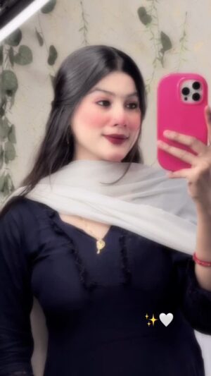 Muskan Saaphee Instagram - Juda koi na kar paye!!!✨🤍
.
.
.
.
.
.
.
.
#mussfam #reel #reelfeelit #reelinsta #reelinstagram #reelkarofeelkaro #reelvideo #explore #explorepage✨ #foryou #foryoupage #trending #trendingsongs #trendingreels #trendingaudio #viral #fyp #likeforlikes