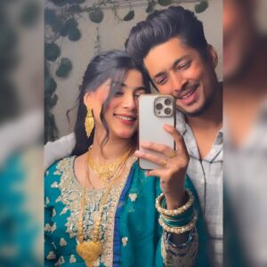 Muskan Saaphee Instagram - He knows I love him but I love him more then he knows.. 💋🤌🏽🥀
.
.
.
.
.
.
.
#mussfam #reelitfeelit #reelkarofeelkaro #instagood #insta #instafashion #instafood #instalove #instagram #instadaily #couplegoals #hubby #love #mutif #explore #foryou #foryoupage #trending #trendingreels #trendingaudio #trendingpost #viral