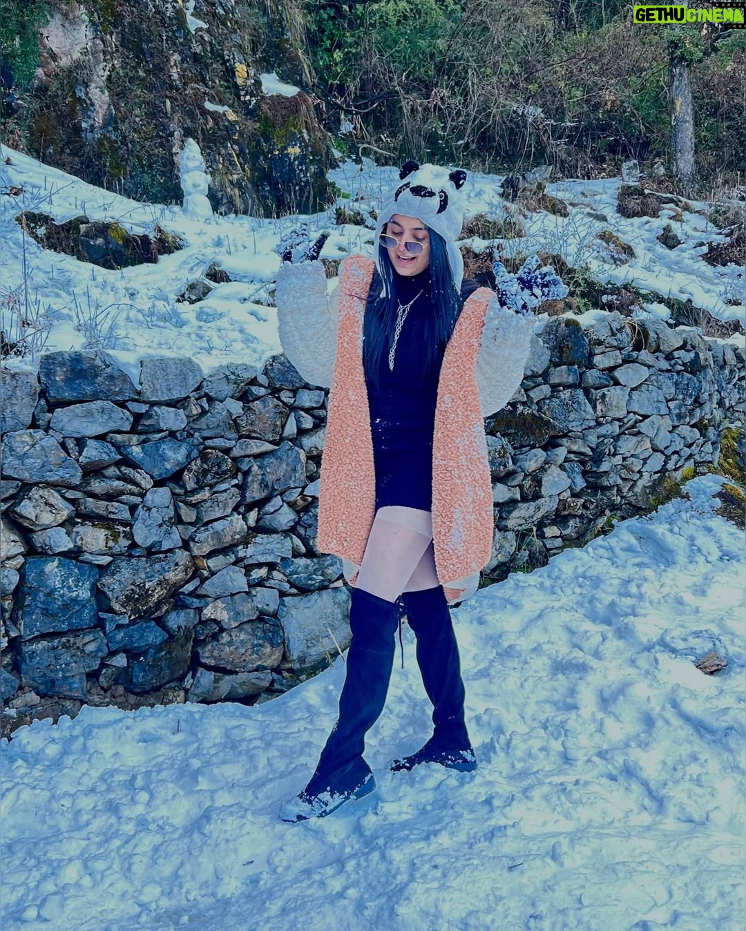 Muskan Siddiqui - 115.1K Likes - ❄️🤍
.
.
.
.
@chingari_in @thecrazyentrepreneur