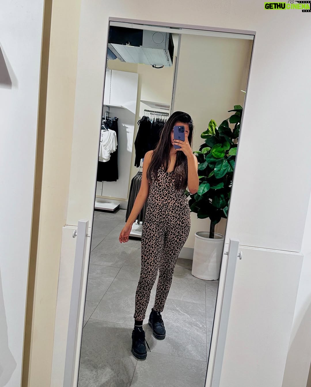 Muskan Siddiqui - 96K Likes - Your boyfriend's fav account 👀