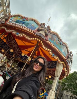 Myrna Nour El Din Instagram - LOVE🇨🇭⛰️🍫🌸