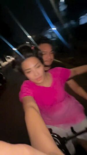 Nabila Putri Instagram - JANGAN SUKAA KETIPU AMA REALITA ,HIDUPLAH DALAM EXPEKTASI ... jikaaa hidupmu mauuu tidak baik baik saja ! HAHAHAHAH .
jangan suka curhat di sosmeeed kalau lagi broken heart ! Ngata ngatain orang !! Inget sebelum sedingin laut lepas kalian pernah sepanas salonpas !!!