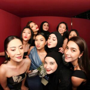 Nabila Syakieb Instagram - Djiugo’s fabulous at @mandce & @giordyalifan wedding ❤️
#amanditangangio
